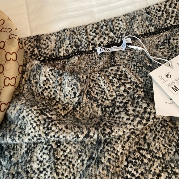 Zara Snakeskin Soft Skirt - Picture 9 of 9